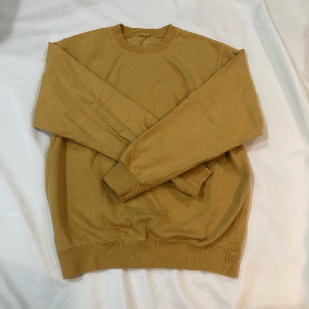 Brandy Melville mustard pullover